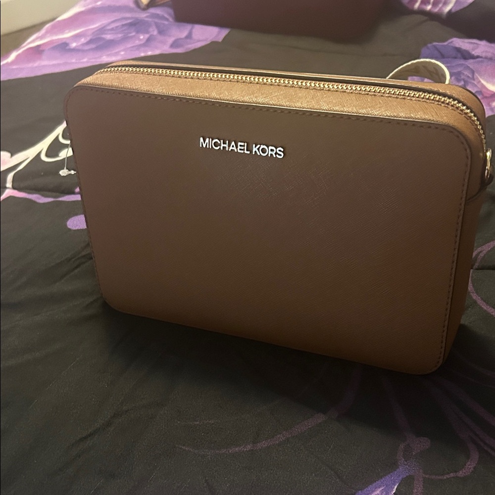 Michael Kors crossbody bag